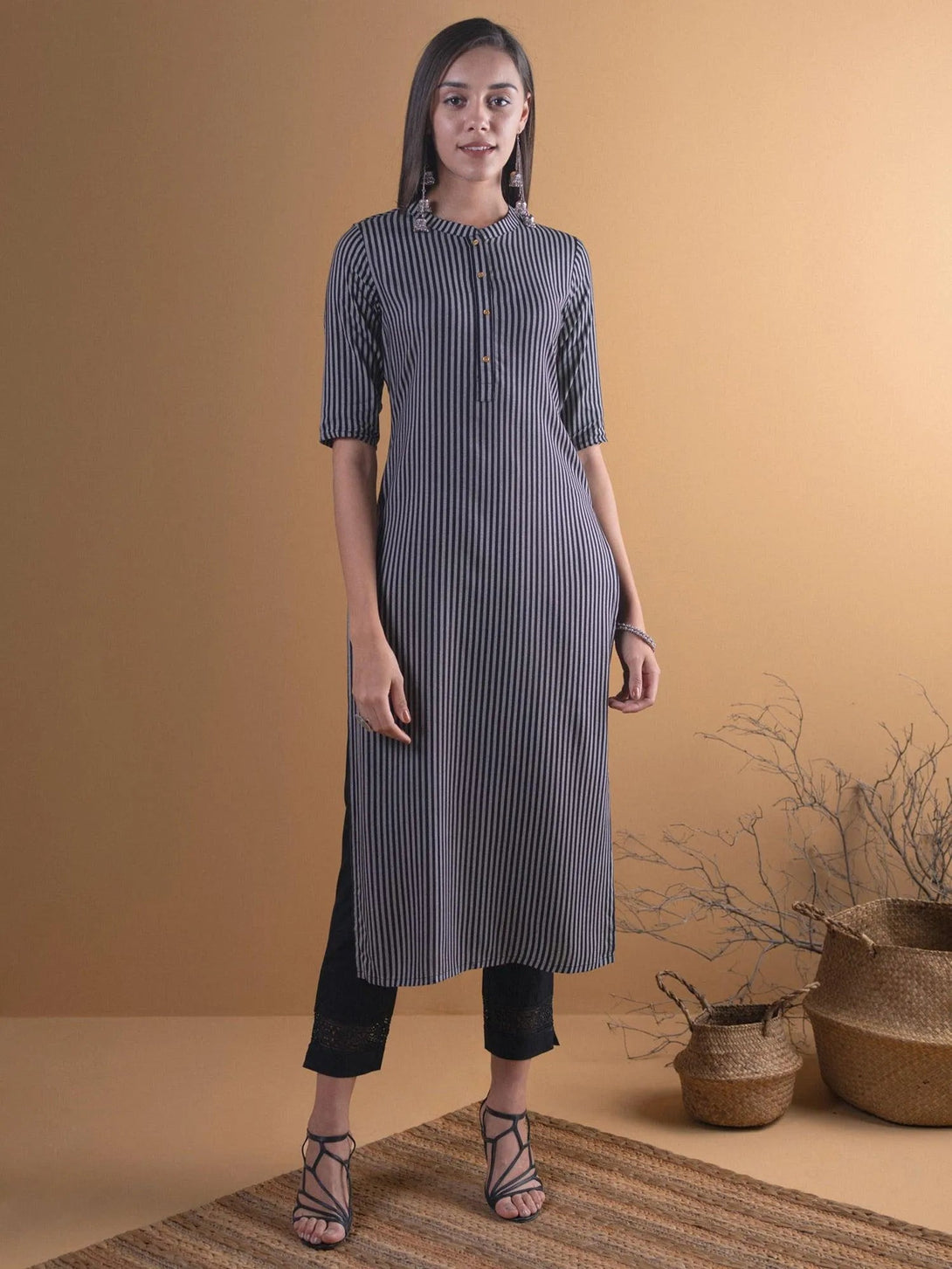 Black Striped Rayon Kurta - Jashvi