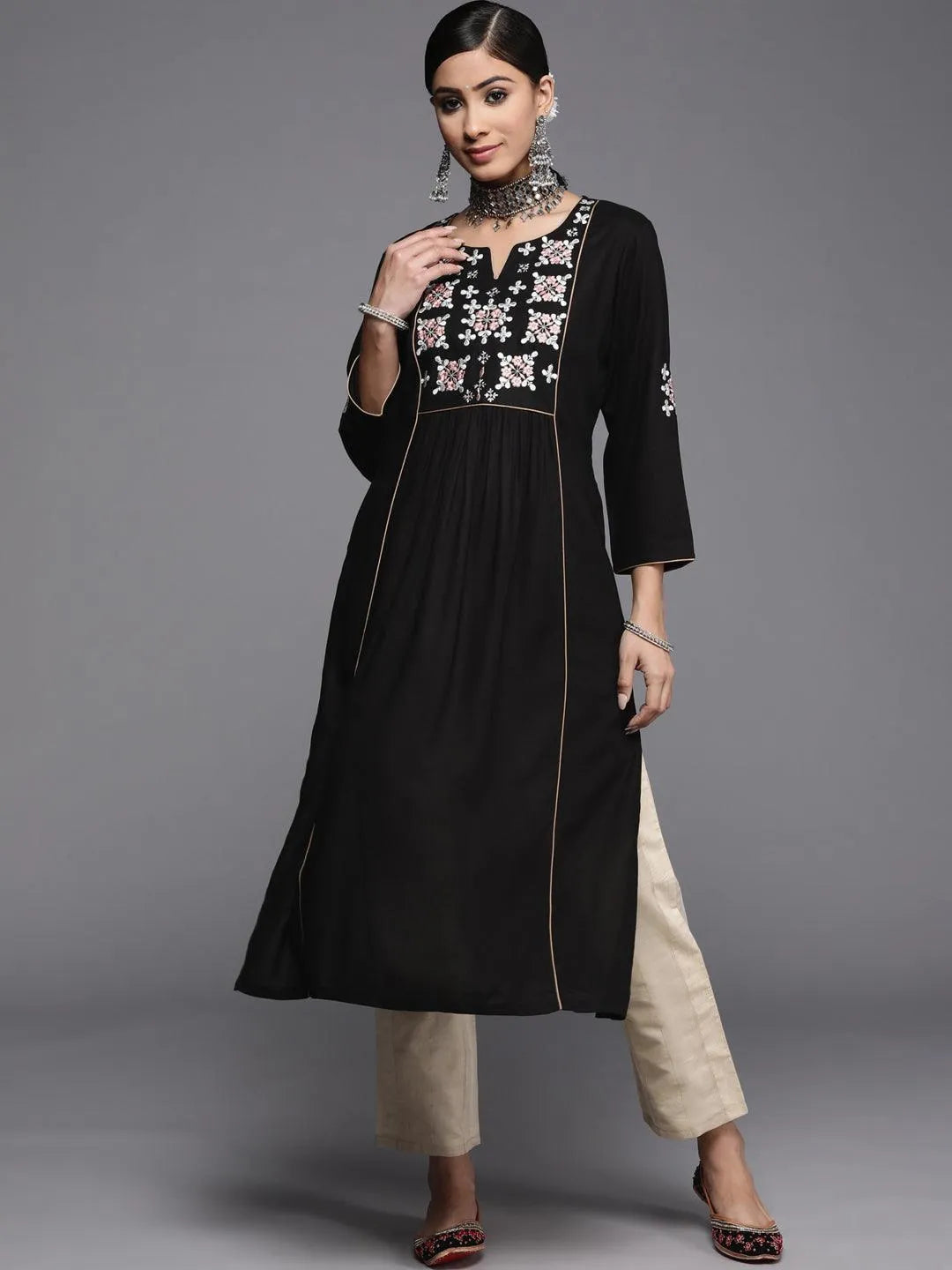 Black Yoke Design Rayon Kurta - Jashvi