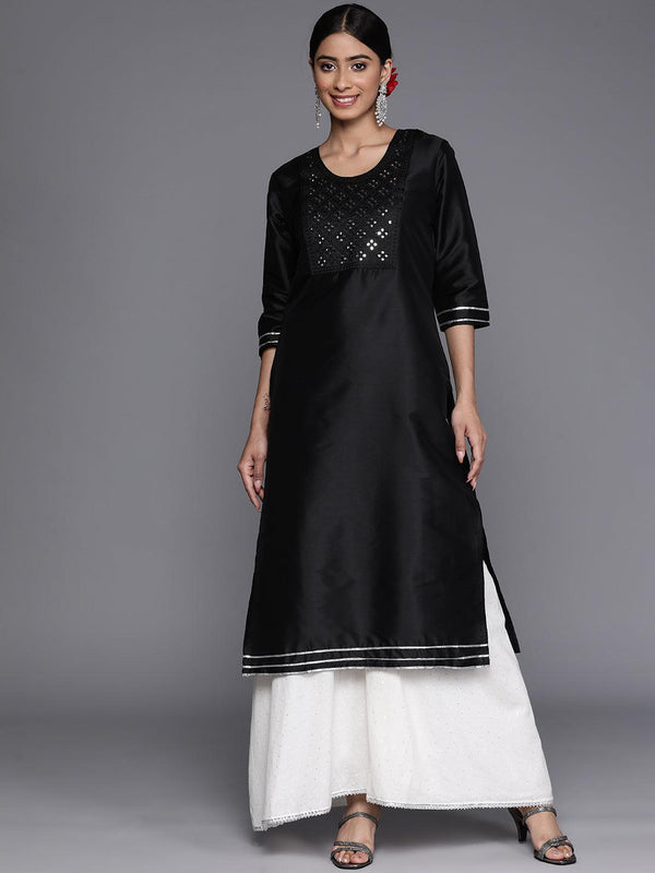 Black Yoke Design Silk Straight Kurta - Jashvi