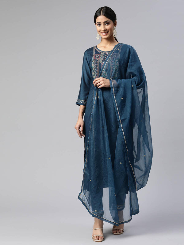 Women's Blue Chinon Embroidered Kurta Set - Odette