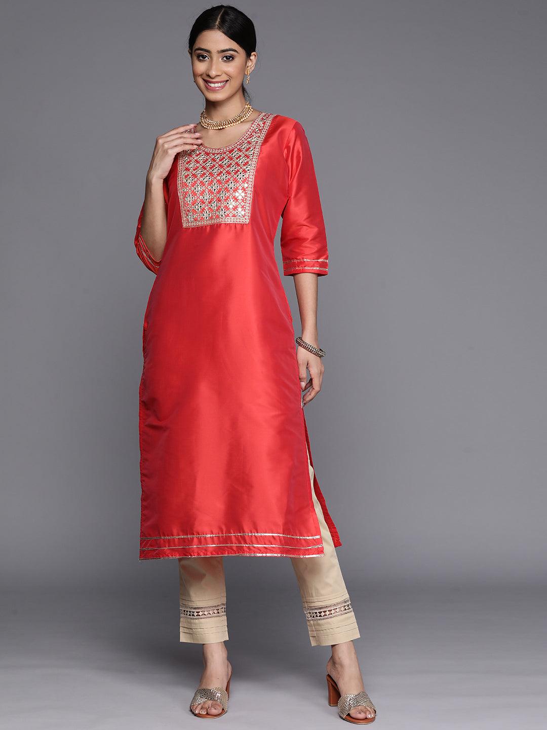 Coral Yoke Design Silk Straight Kurta - Jashvi