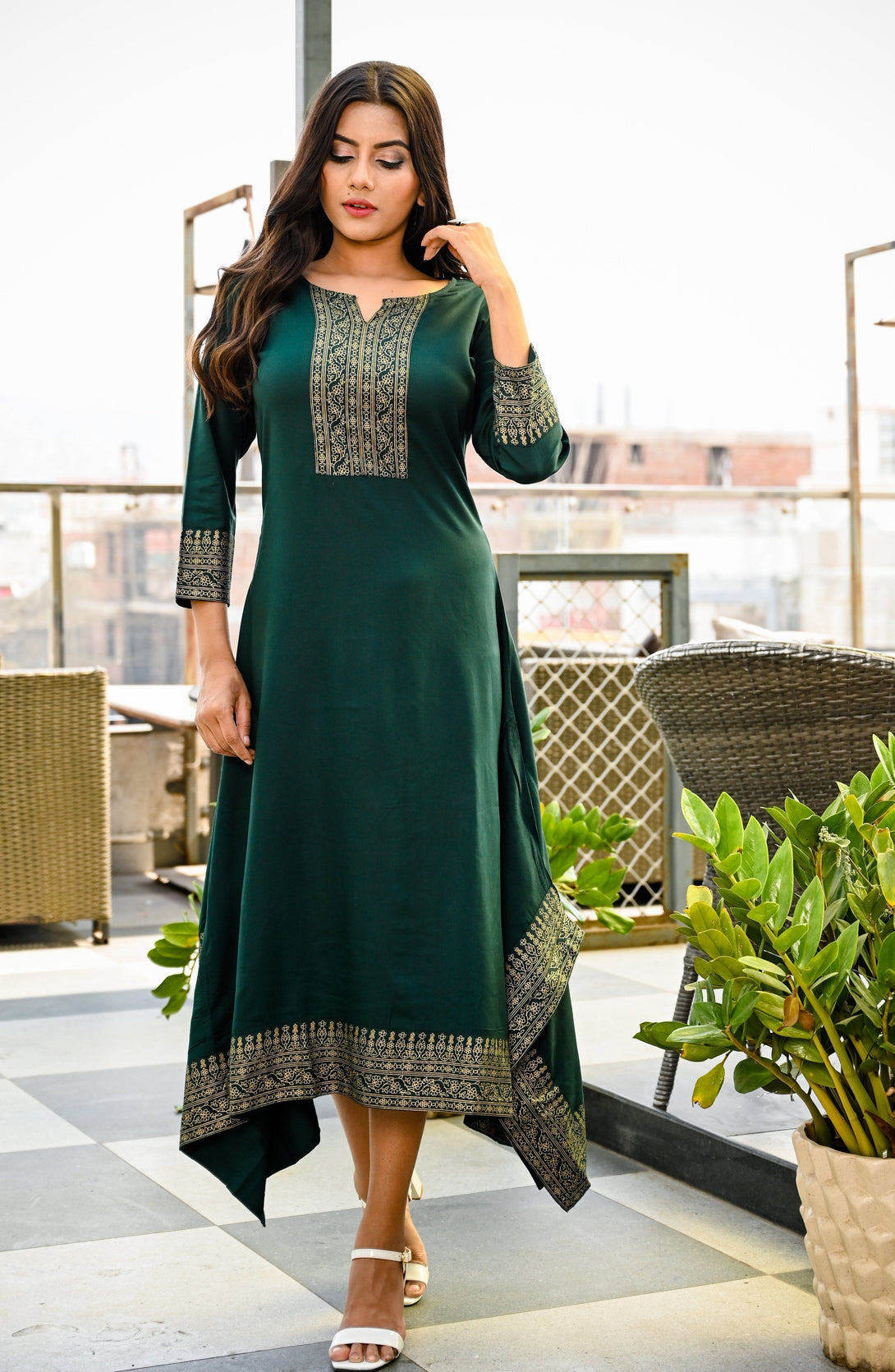 Women's Green Printed Kurta - Yufta