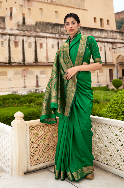 Women's Silk Function Wear Woven Saree - Monjolika