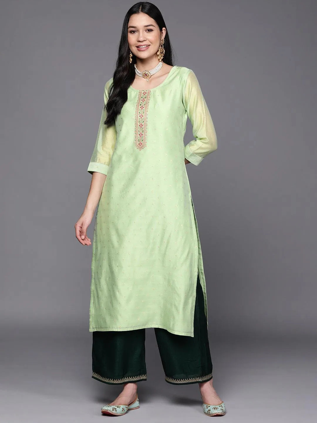 Green Embroidered Chanderi Silk Straight Kurta - Jashvi