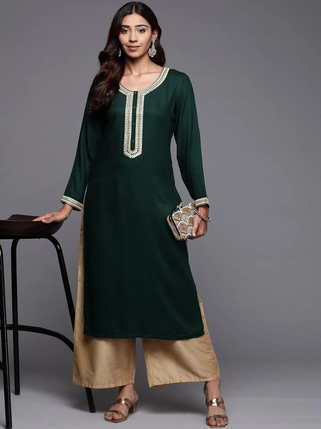 Green Embroidered Pashmina Wool Straight Kurta - Jashvi