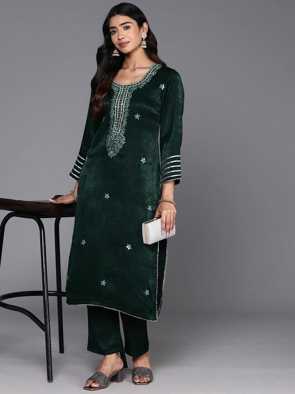 Green Embroidered Polyester Straight Kurta With Trousers - Jashvi