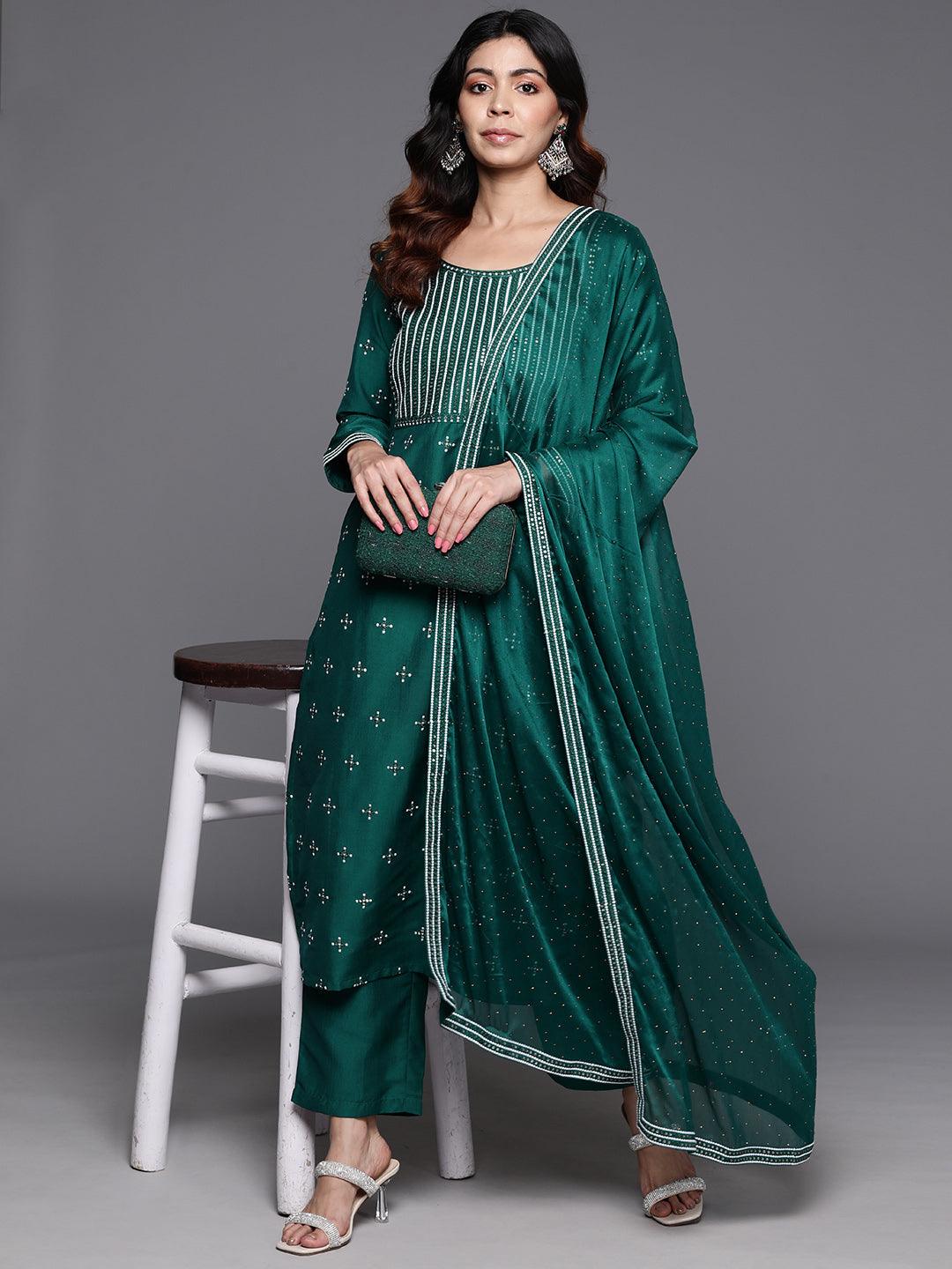 Green Embroidered Silk Blend Straight Kurta With Trousers & Dupatta - Jashvi