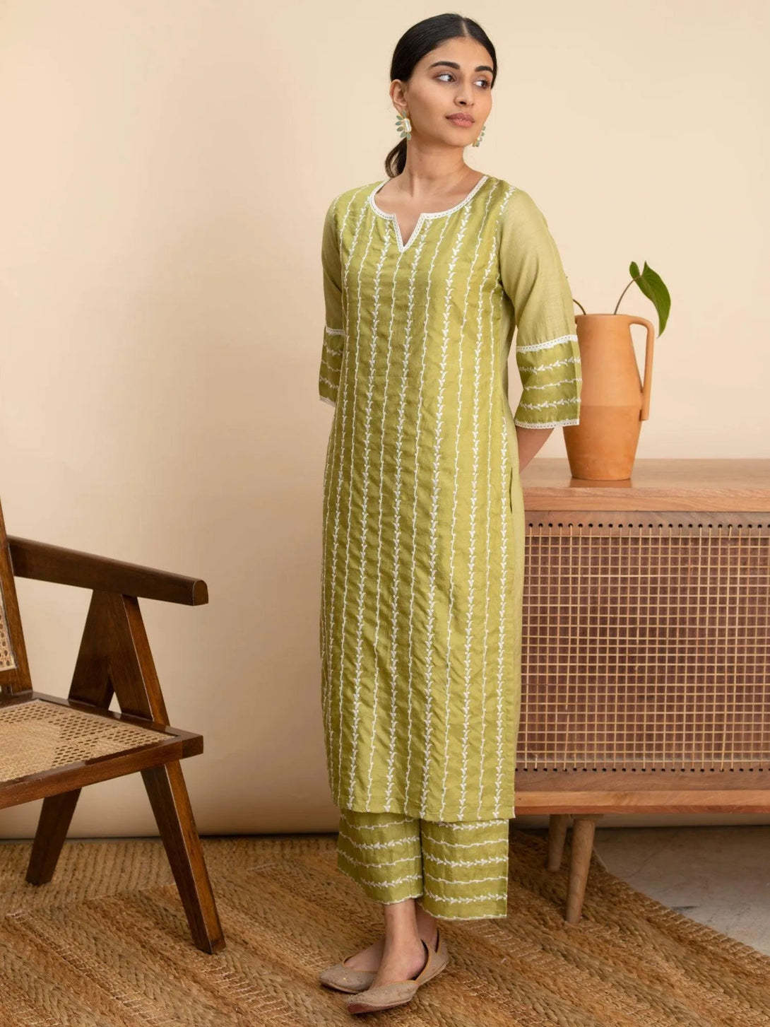 Green Embroidered Silk Kurta - Jashvi