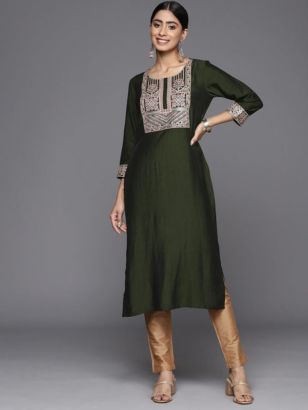 Green Embroidered Silk Straight Kurta - Jashvi