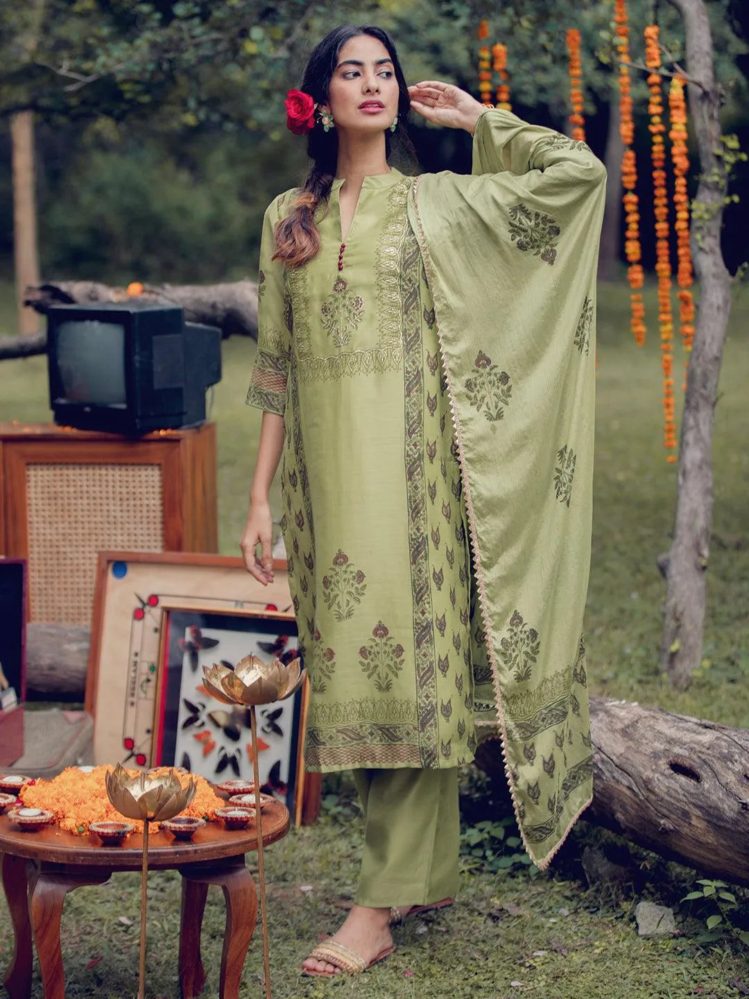 Green Printed Chanderi Silk Suit Set - Jashvi