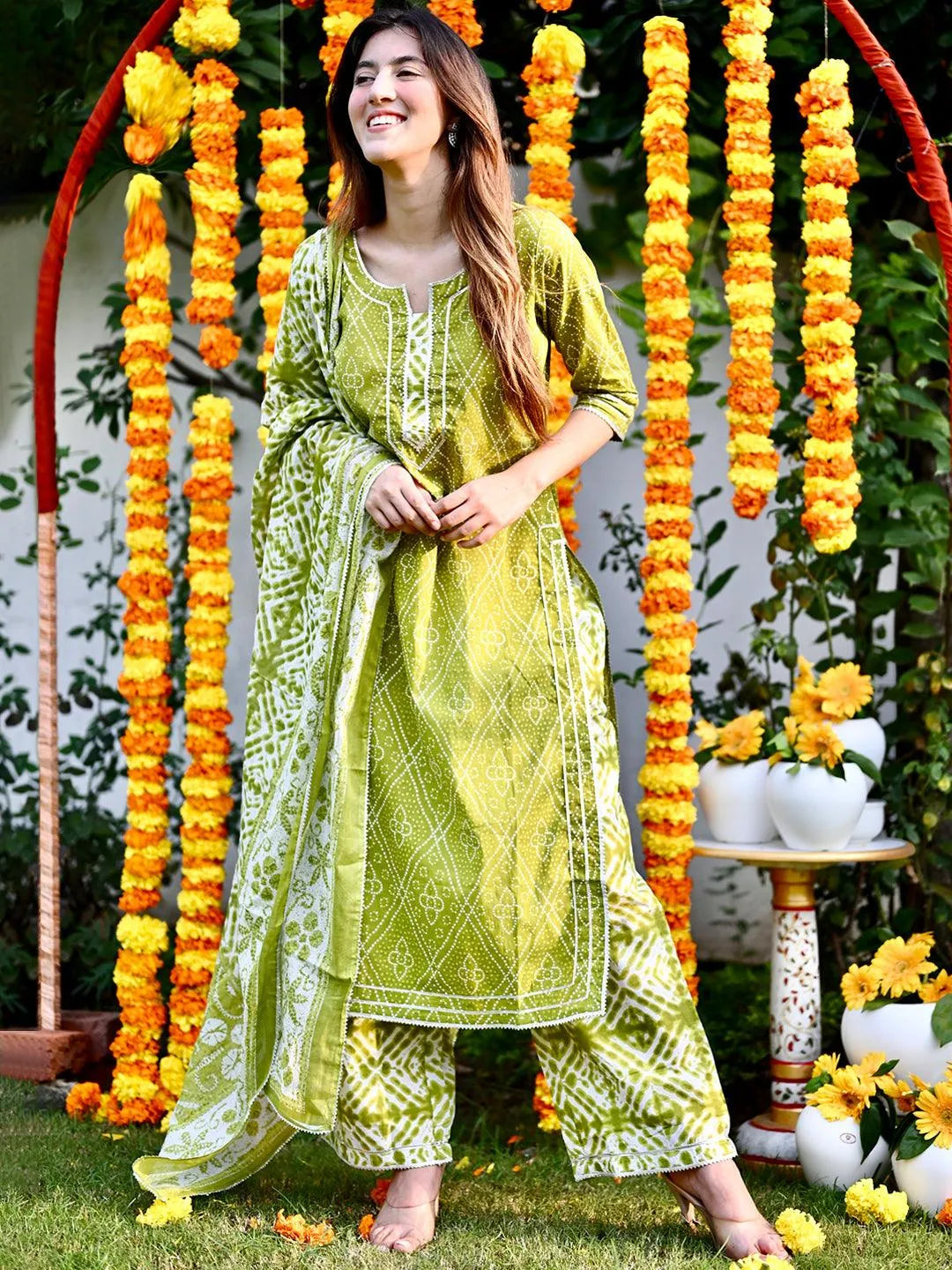 Green Printed Cotton Straight Suit Set - Jashvi