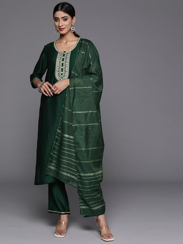 Green Printed Silk Blend Straight Kurta With Trousers & Dupatta - Jashvi