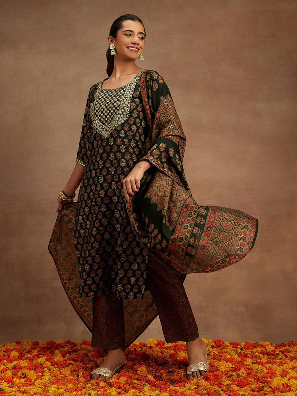 Green Printed Silk Blend Straight Kurta With Trousers & Dupatta - Jashvi