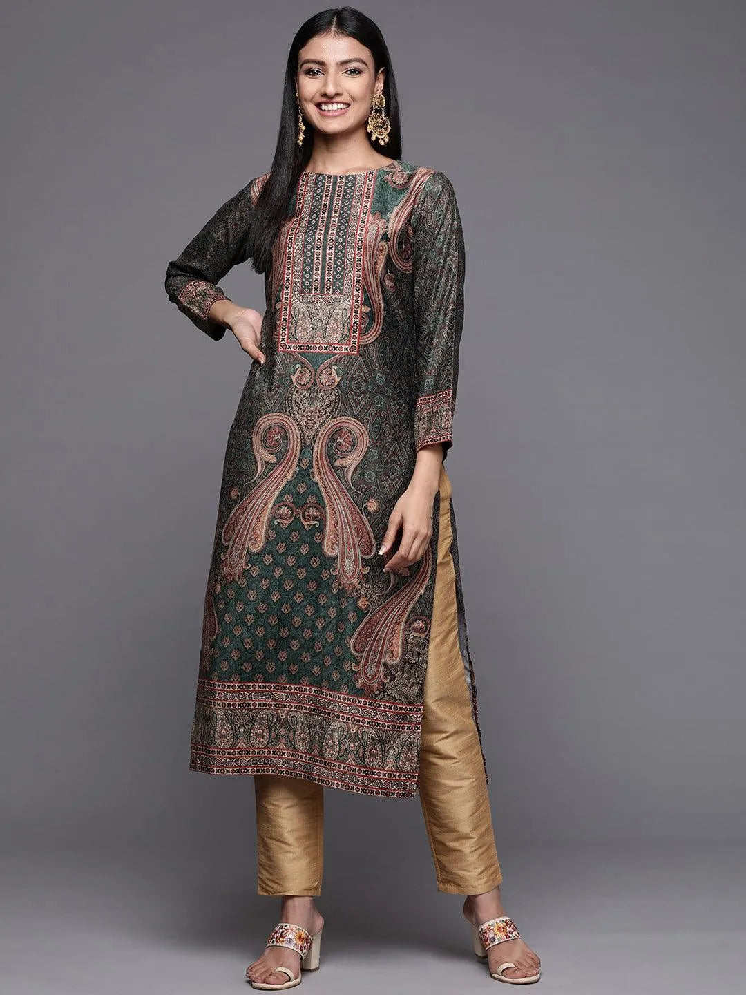 Green Printed Velvet Straight Kurta - Jashvi