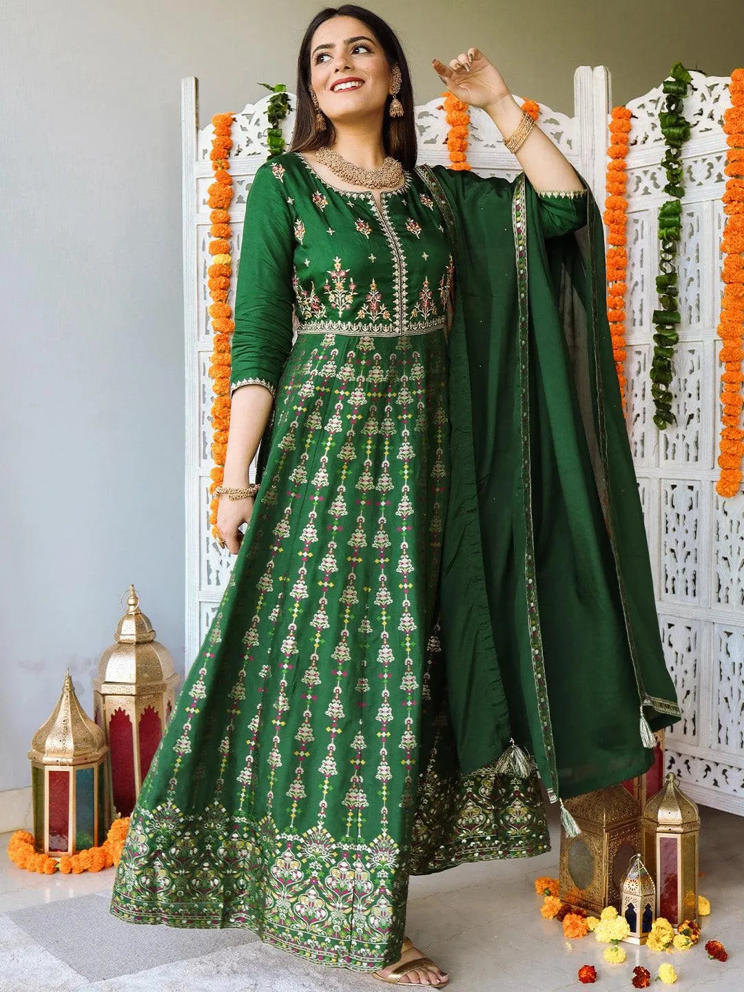 Green Self Design Silk Anarkali Suit Set - Jashvi