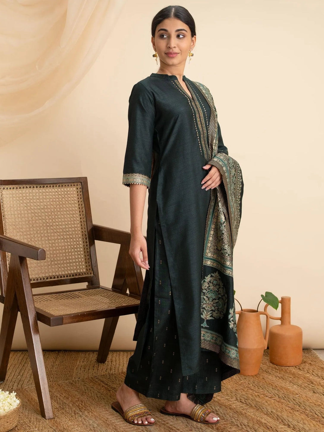 Green Solid Silk Suit Set - Jashvi