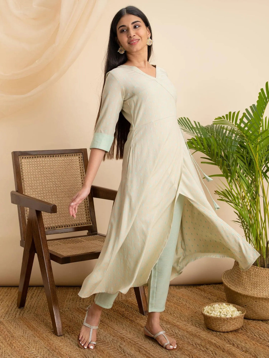 Green Woven Design Rayon Kurta - Jashvi