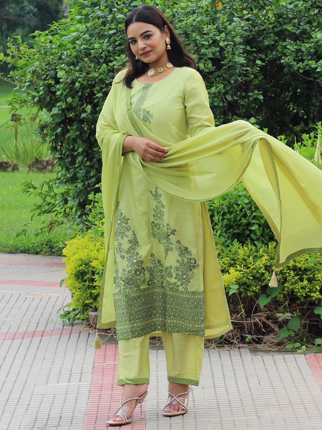 Green Woven Design Silk Blend Straight Kurta With Trousers & Dupatta - Jashvi