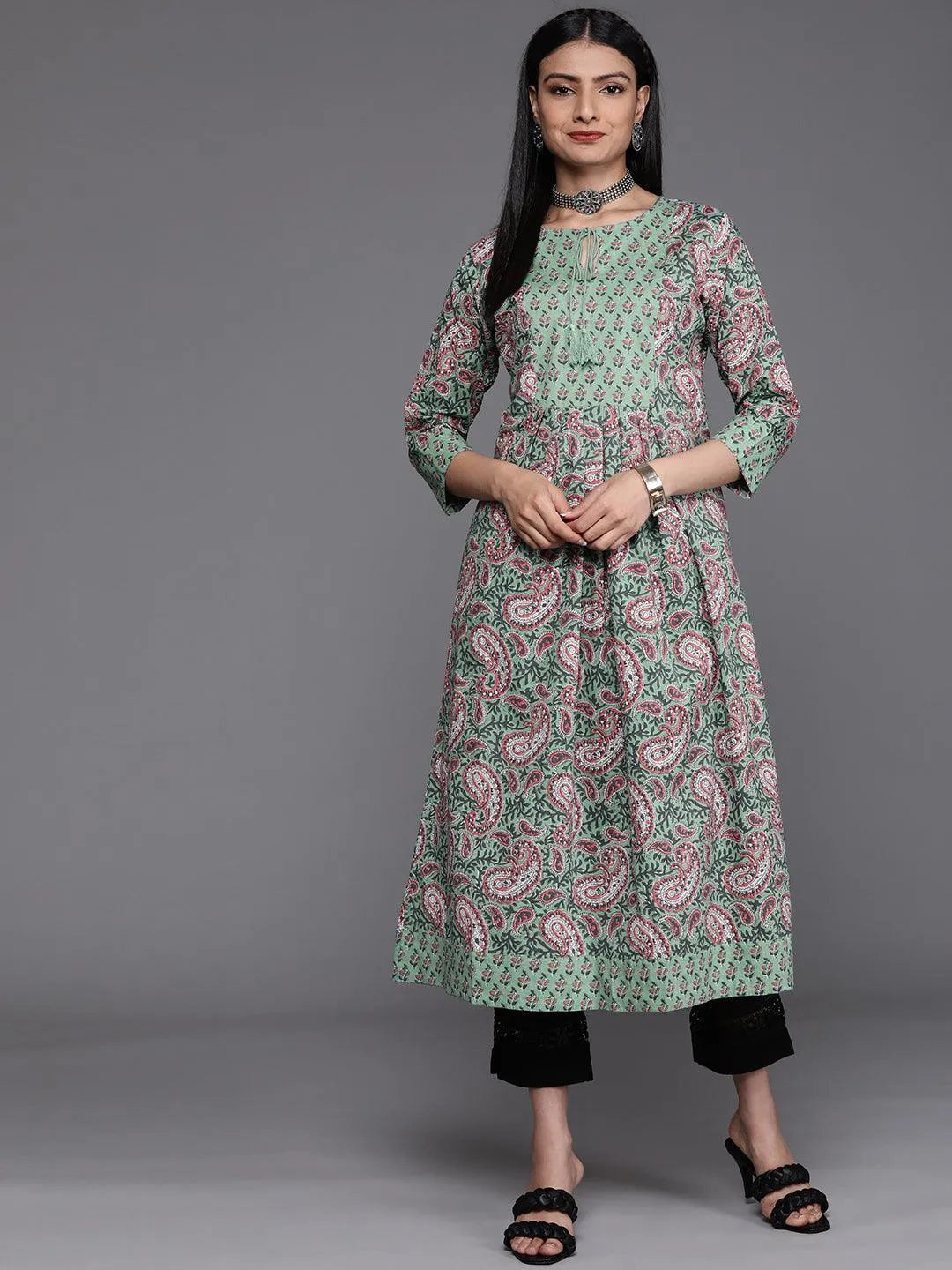 Green Yoke Design Cotton Kurta - Jashvi