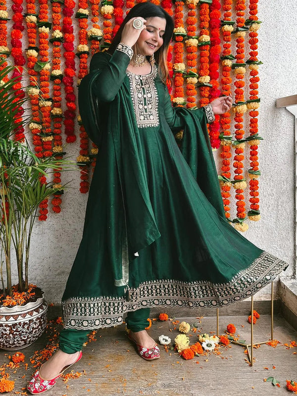 Green Yoke Design Silk Blend Anarkali Suit Set - Jashvi