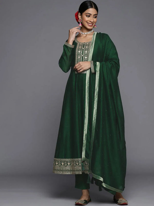 Green Yoke Design Silk Blend Straight Suit Set - Jashvi