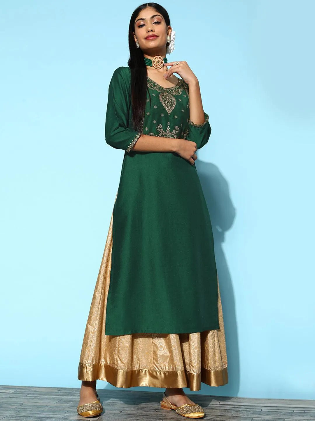 Green Yoke Design Silk Straight Kurta - Jashvi