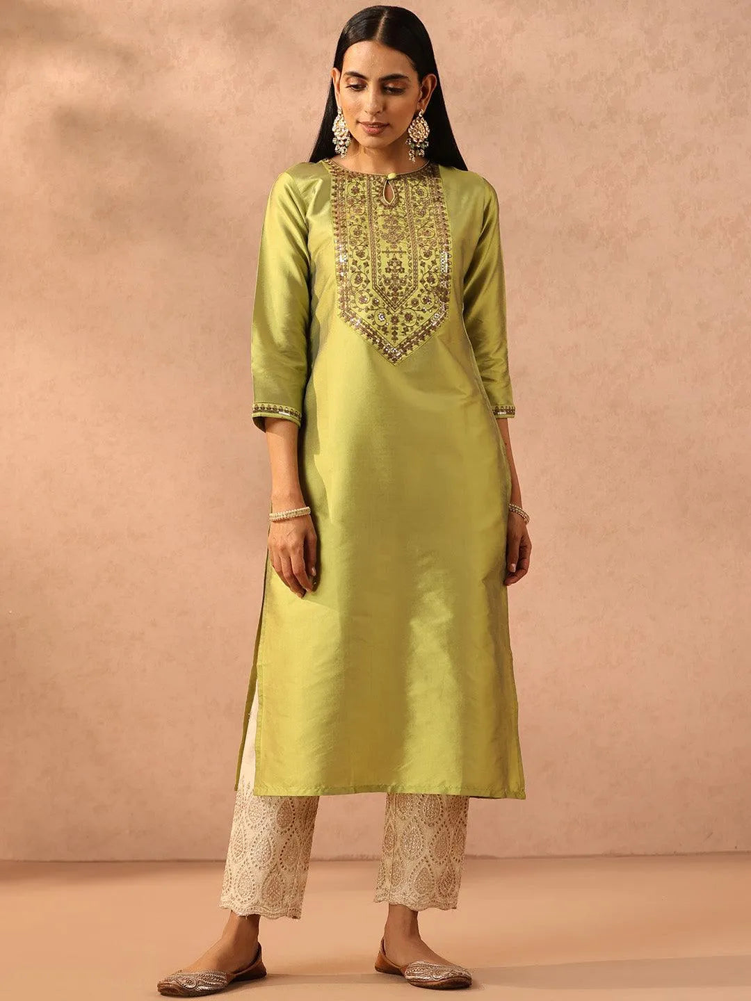 Green Yoke Design Silk Straight Kurta - Jashvi