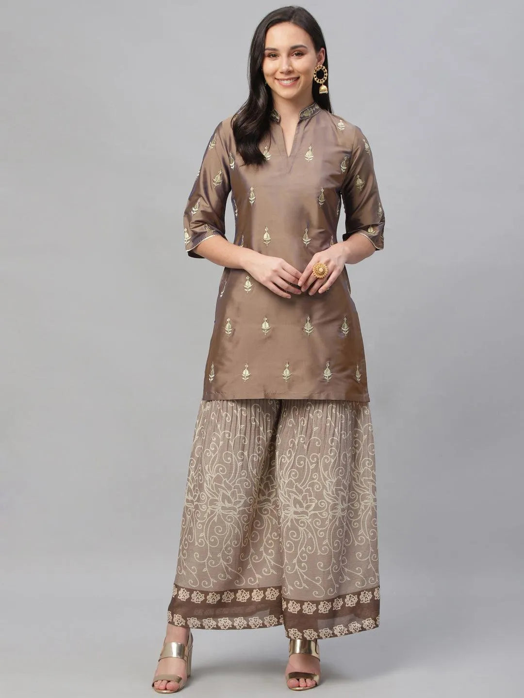 Grey Embroidered Chanderi Kurta Set - Jashvi