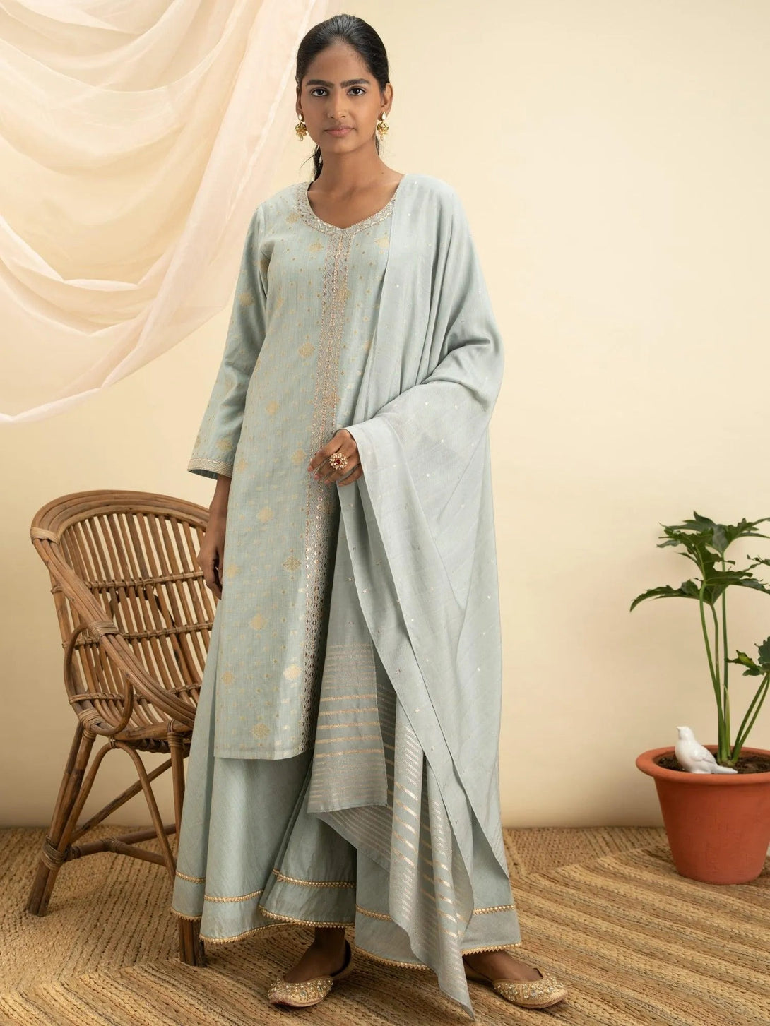 Grey Self Design Chanderi Silk Suit Set - Jashvi