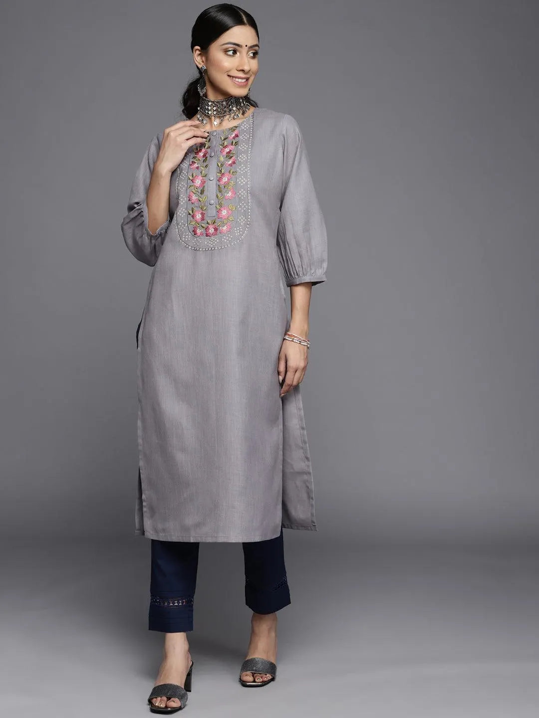 Grey Yoke Design Cotton Kurta - Jashvi