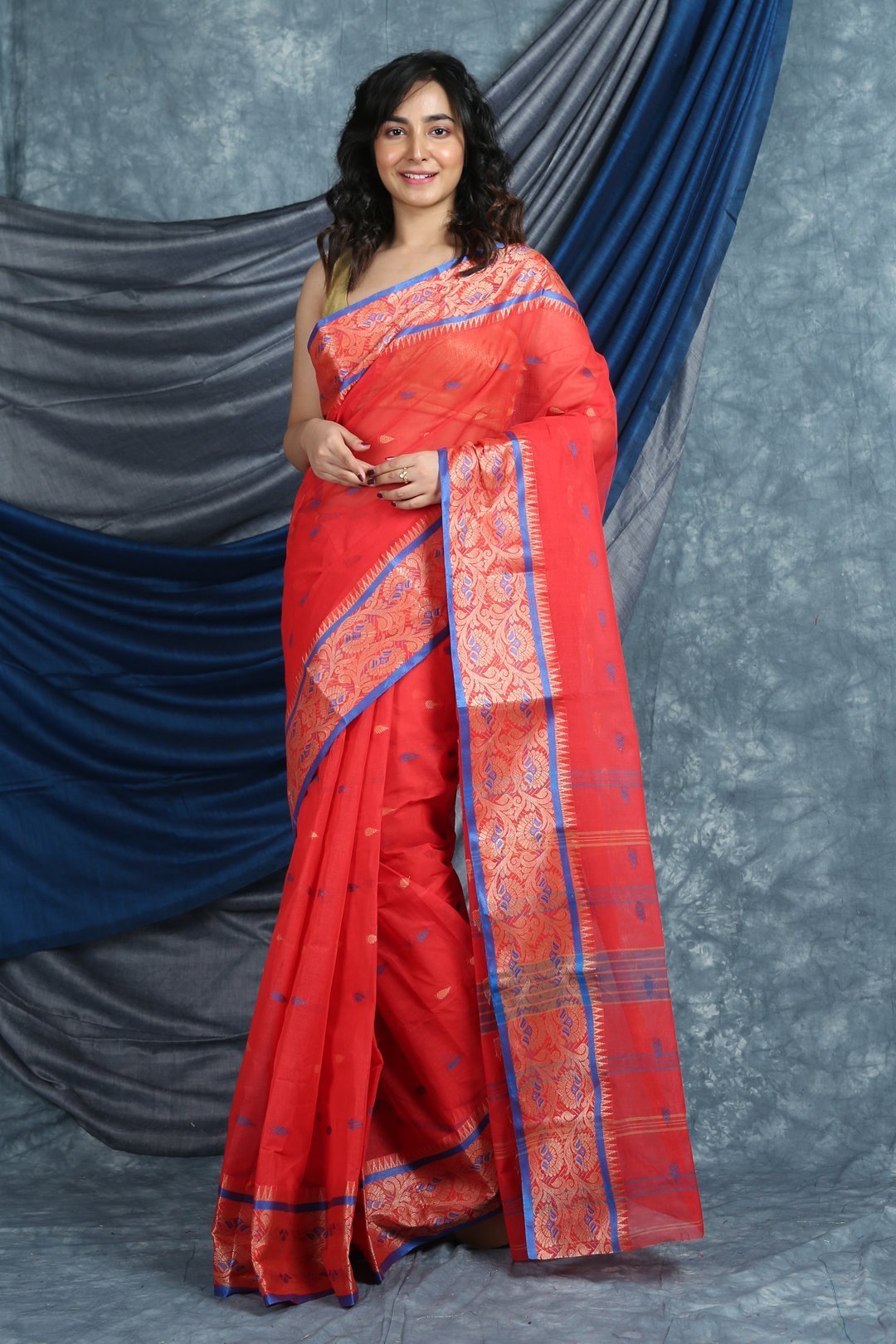 Women's Handwoven Cotton Tant Saree - Arhi