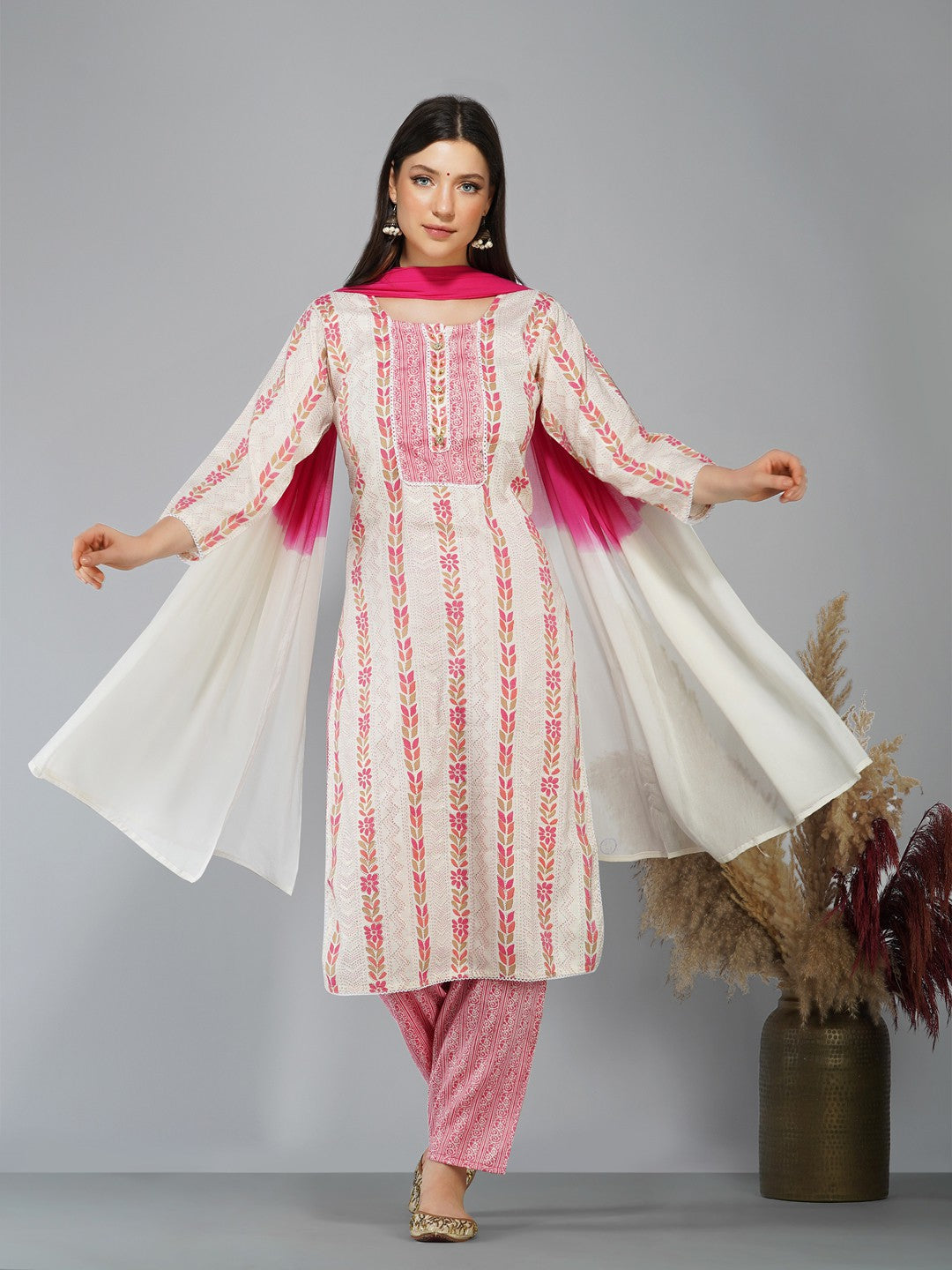 Women's Rayon Kurta Pant And Dupatta Set - Noz2Toz