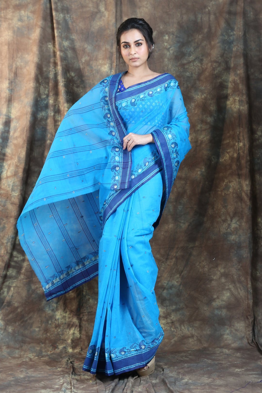 Women's Handwoven Cotton Tant Saree - Arhi