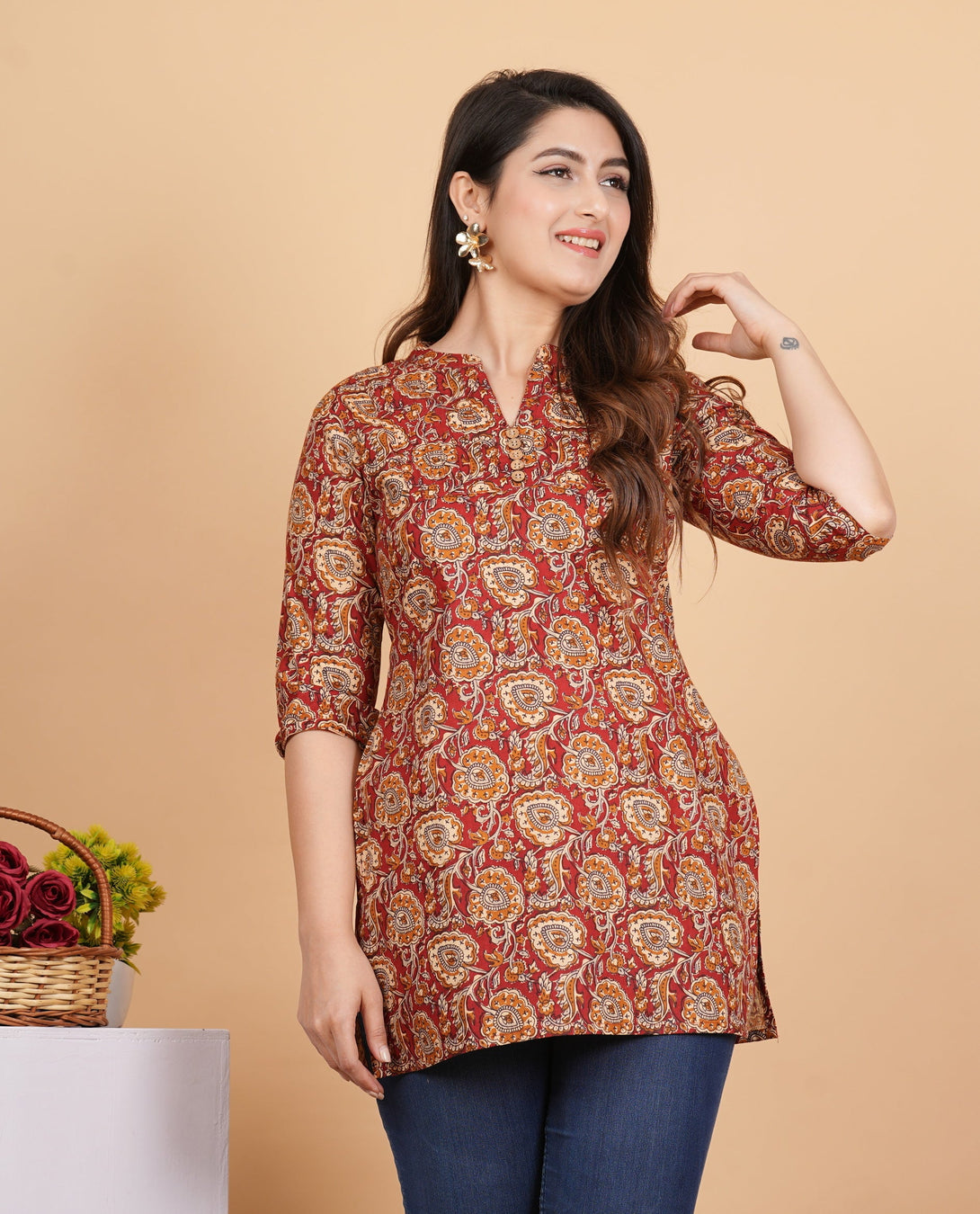 Women's Kalamkari Print Straight Cotton Maroon Stitched Tunic - Vbuyz