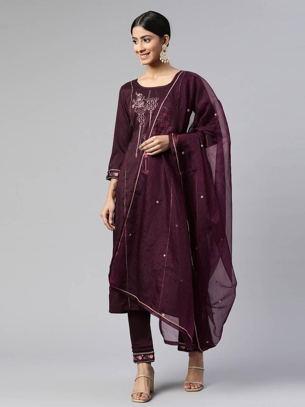 Women's Maroon Chinon Embroidered Kurta Set - Odette