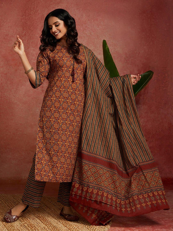 Maroon Printed Cotton Straight Kurta With Trousers & Dupatta - Jashvi