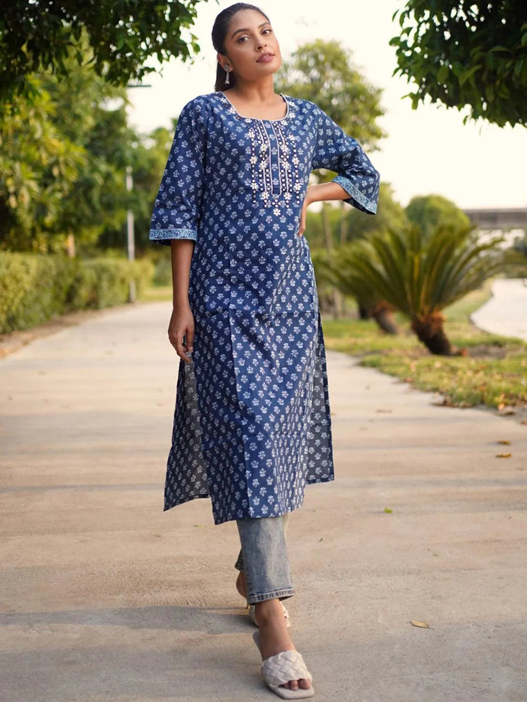 Navy Blue Printed Cotton Kurta - Jashvi