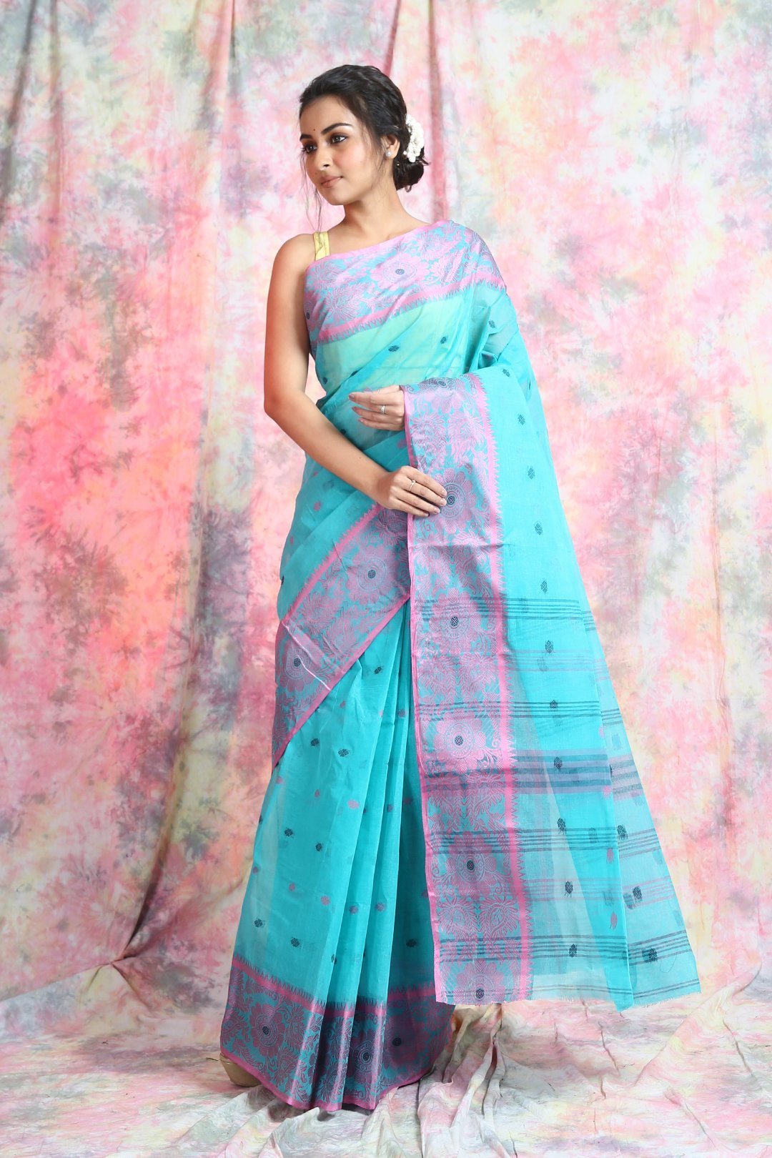 Women's Handwoven Cotton Tant Saree - Arhi