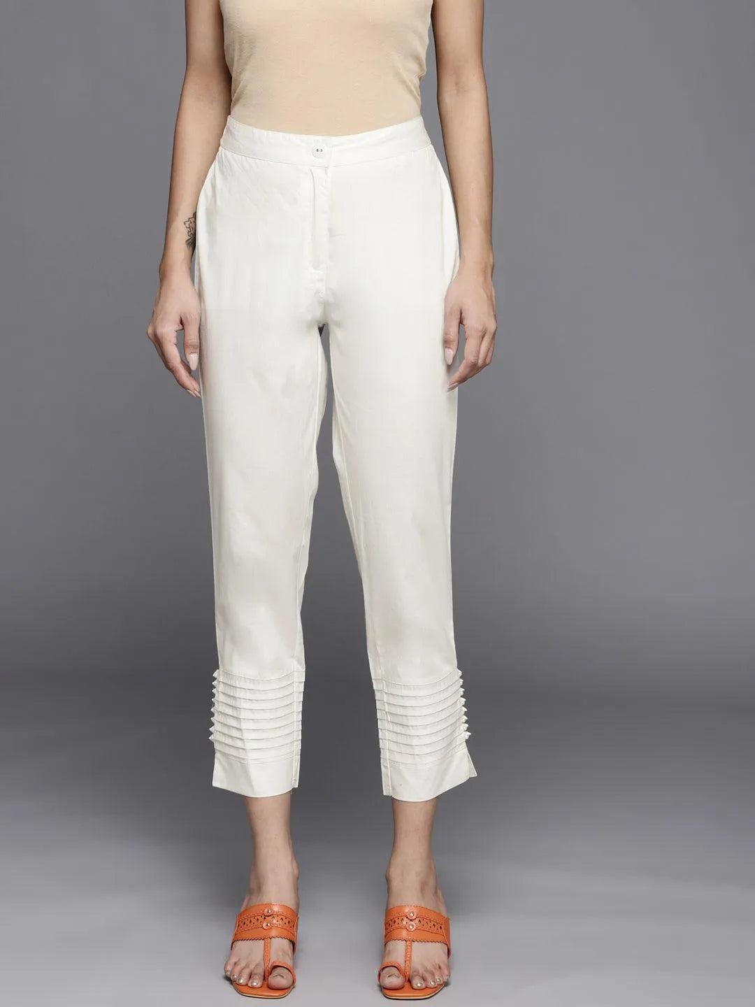 Off White Solid Cotton Trousers - Jashvi