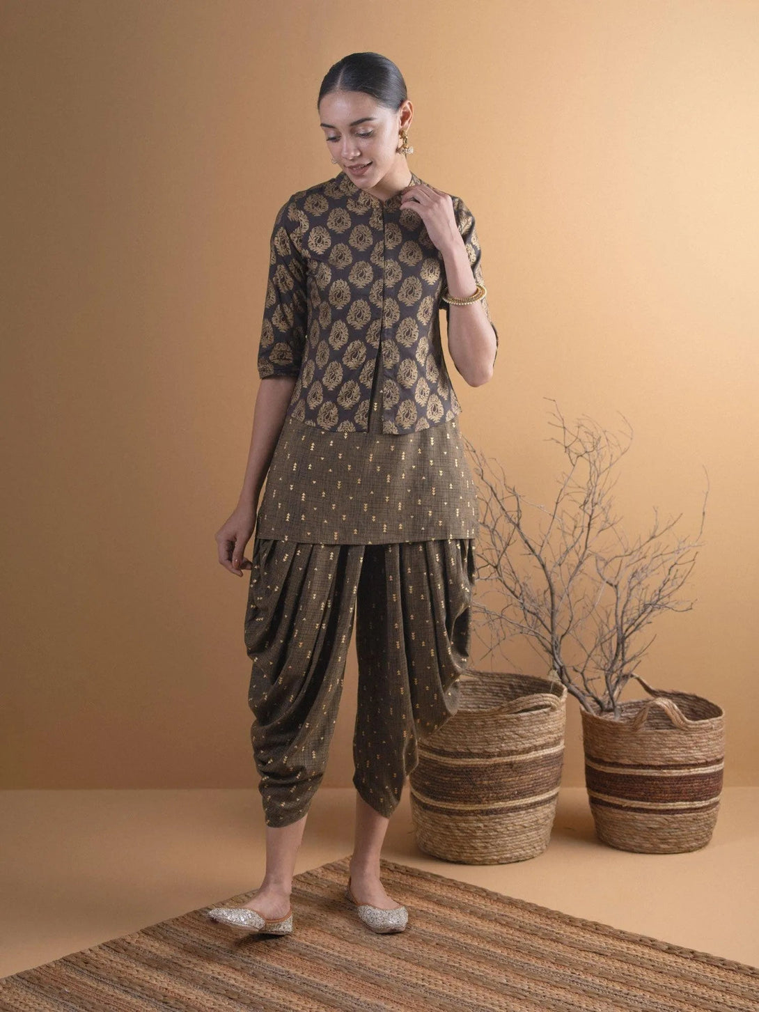 Olive Printed Rayon Straight Kurta With Salwar & Shrug - Jashvi