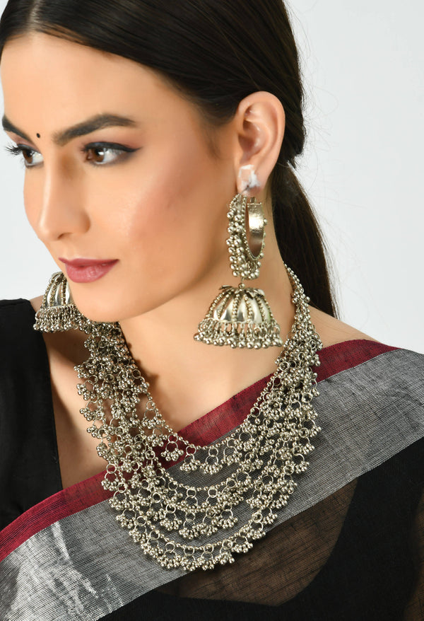 India Kreations Silver color Nacklace with Ghungru Tripple layar with EarringsJkms_108