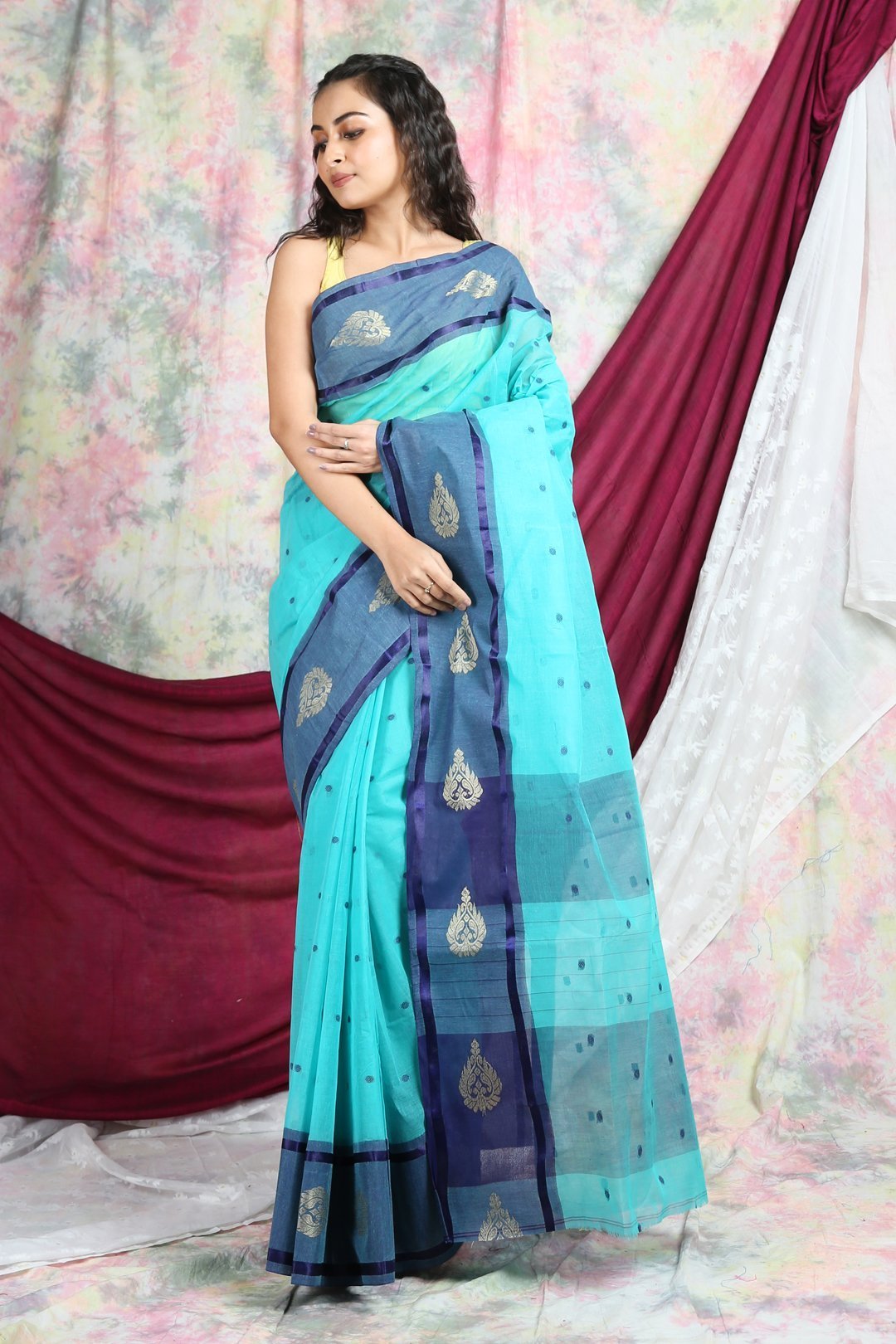 Women's Handwoven Cotton Tant Saree - Arhi