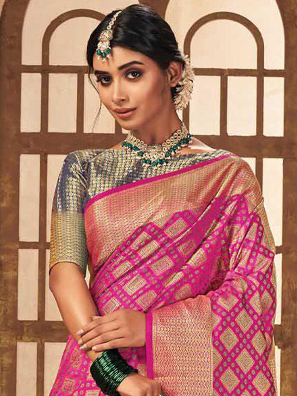 Women's Pink Heavily Woven Patola Silk Saree - Odette