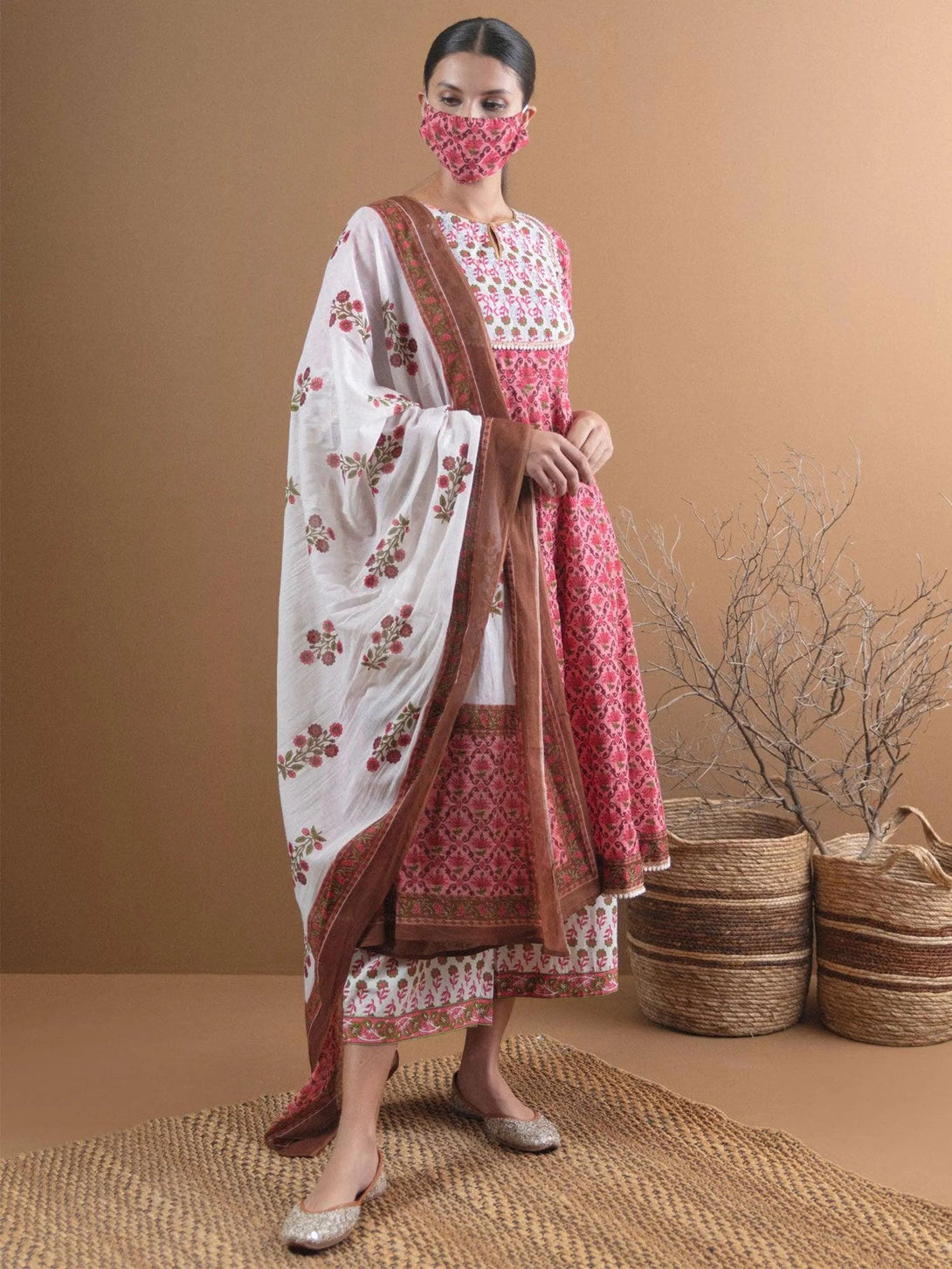 Pink Printed Cotton Suit Set With Mask - Jashvi