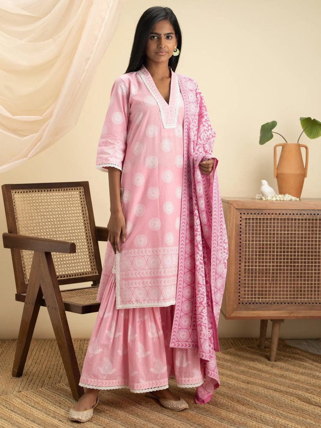 Pink Printed Cotton Straight Suit Set - Jashvi