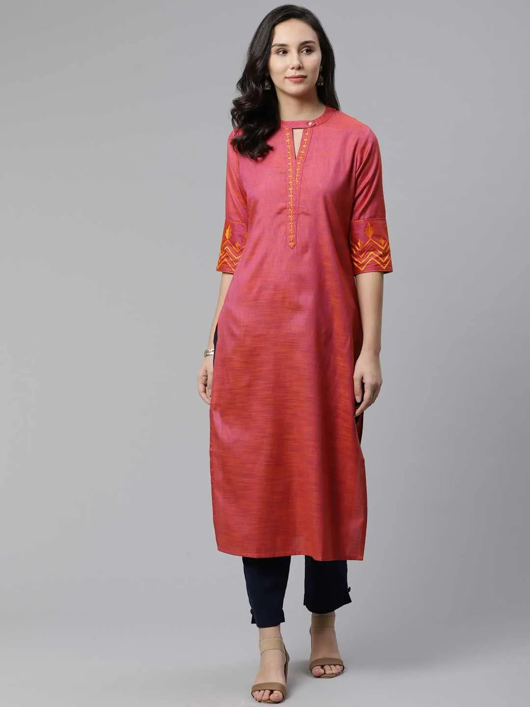 Pink Self Design Cotton Kurta - Jashvi