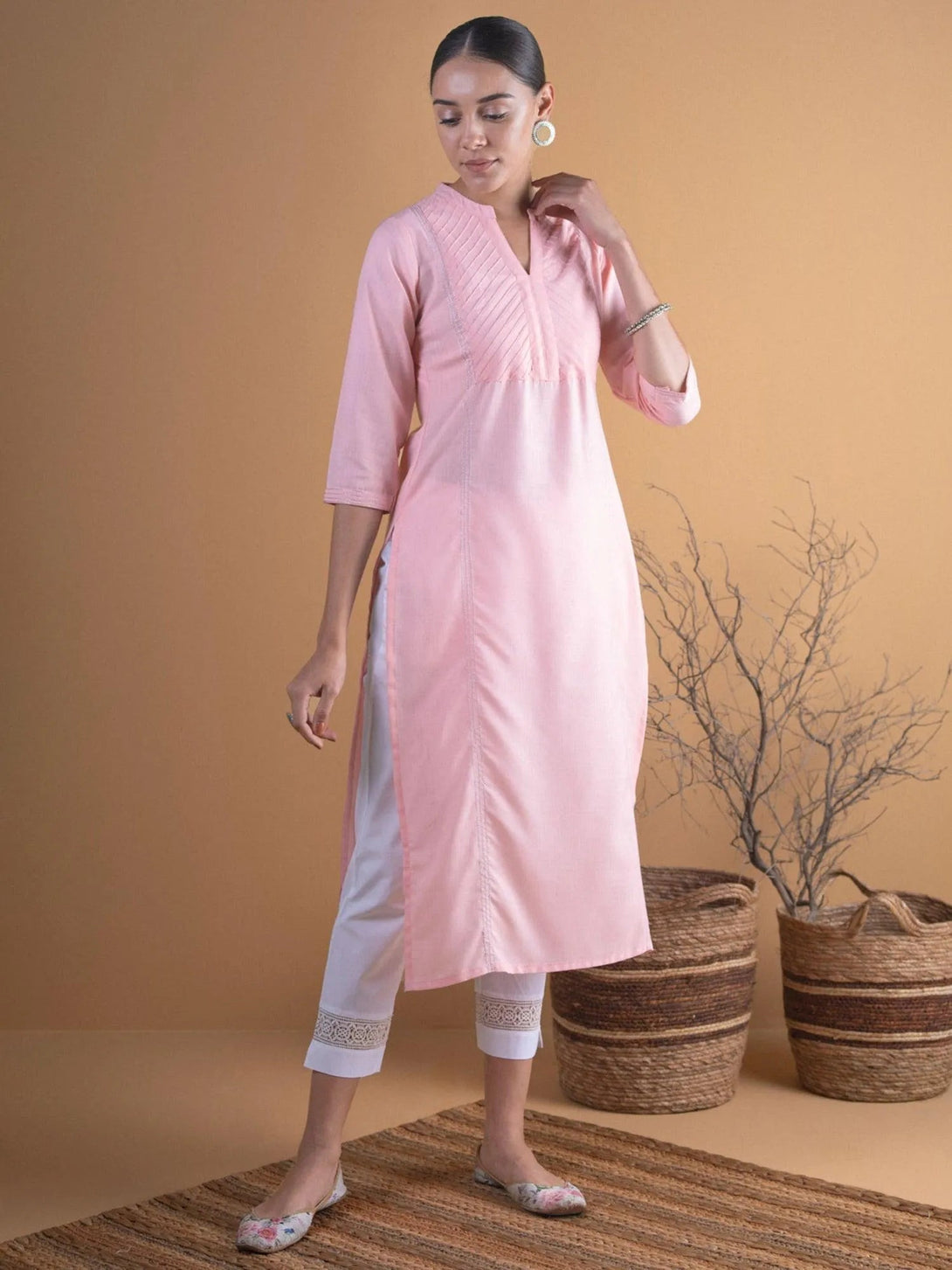 Pink Solid Cotton Kurta - Jashvi