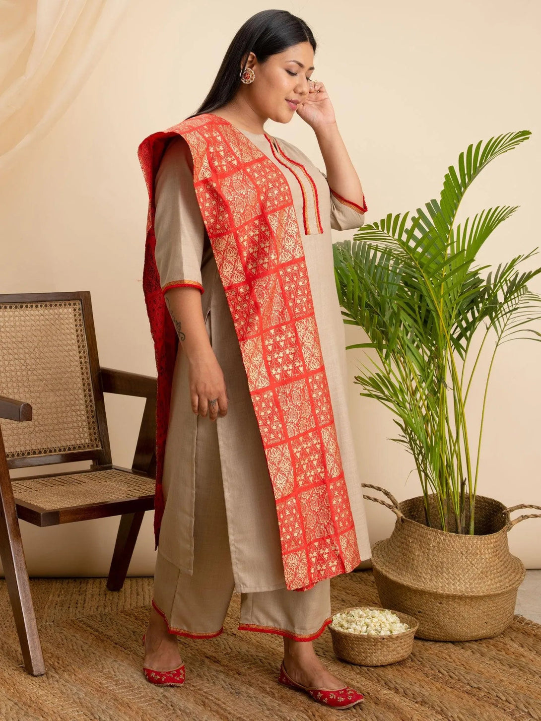 Plus Size Beige Solid Cotton Suit Set - Jashvi