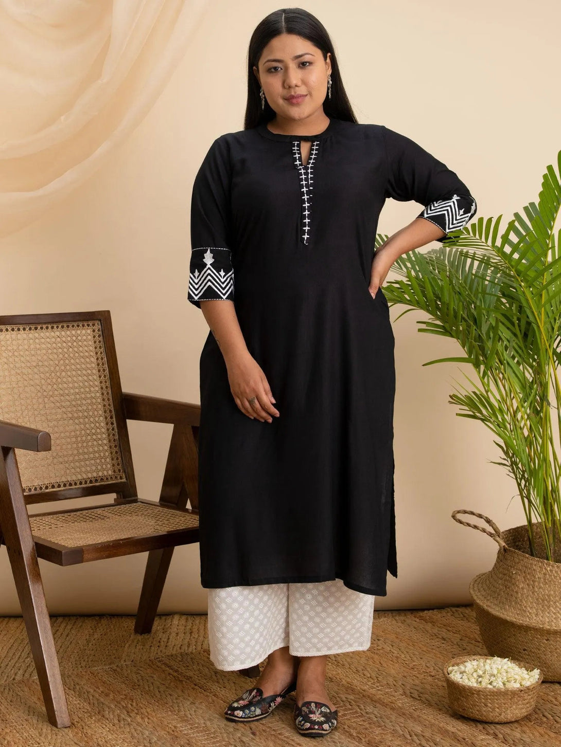 Plus Size Black Embroidered Rayon Kurta - Jashvi