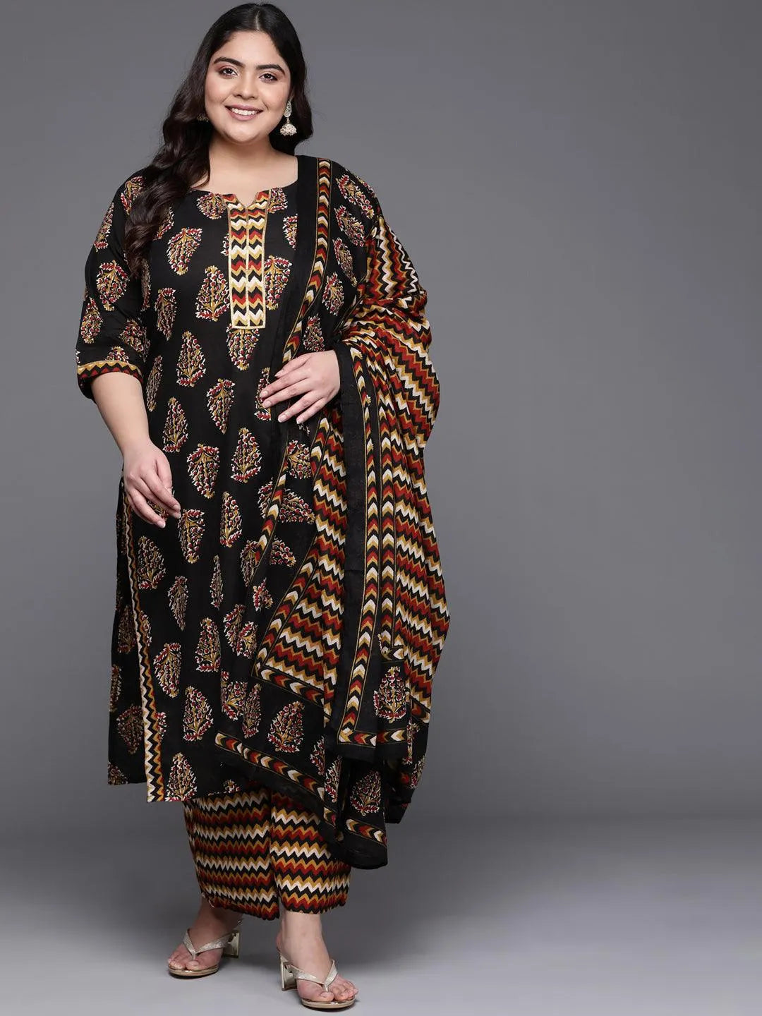 Plus Size Black Printed Cotton Suit Set - Jashvi